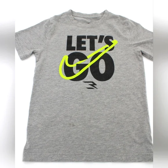 Boys Size 8 Graphic T-Shirt Bundle (4 Tees) - Picture 5 of 9